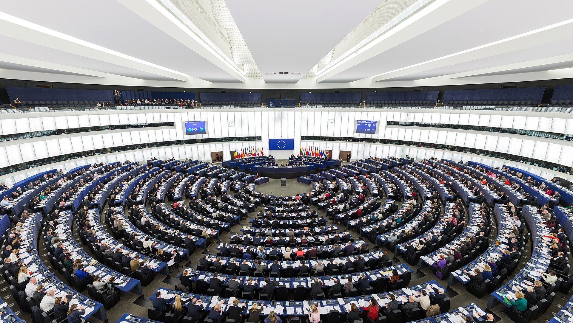 Responsabilité des IA en Europe : qui paiera les dégâts des modèles